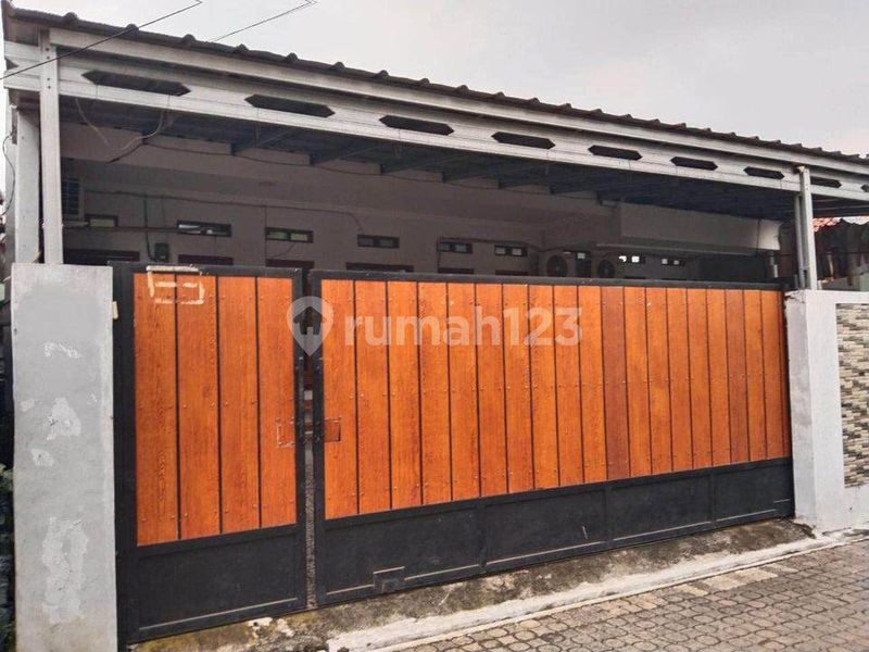 Rumah di Jl Amil Wahab Kelurahan Kramat Jati - 4