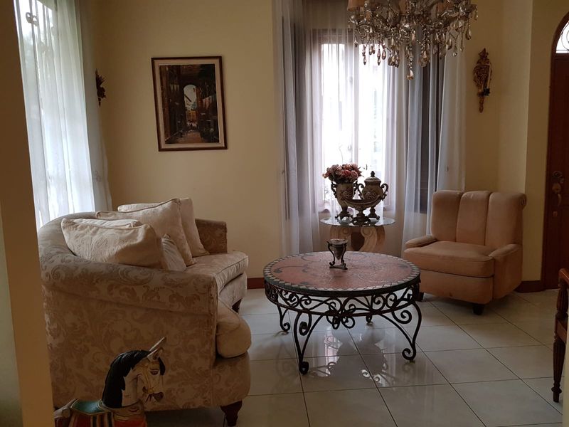 Dijual Rumah Siap Huni di Astya Putri Cirendeu- Tangerang Selatan - 2