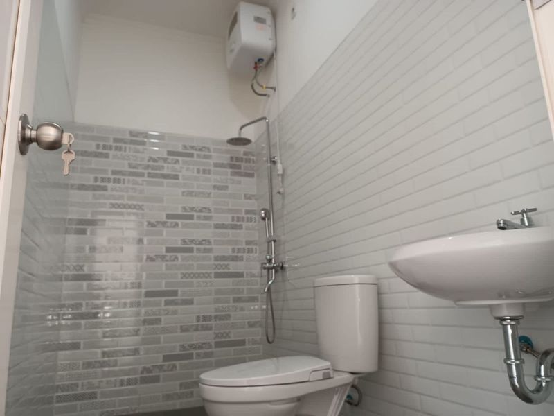 Dijual Rumah Premium 2 Lantai Dekat Stasiun di kota bekasi, Jawa Barat - 5