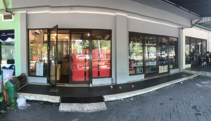 Dijual Ruko Manhattan Forum The Green BSD City, Serpong, Tangerang Selatan - Unit Langka - 2