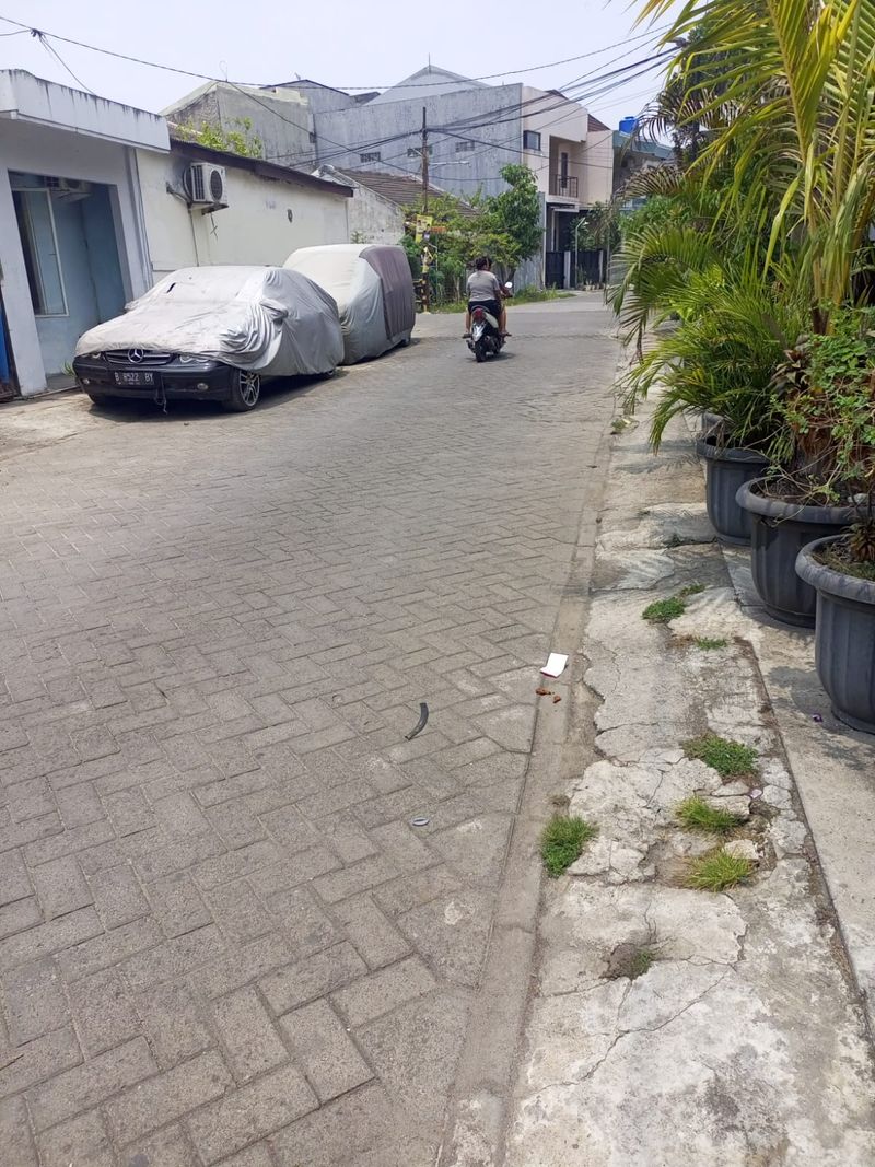 DIJUAL RUMAH DI PERUMAHAN TAMAN PINANG INDAH - TANGERANG - 2