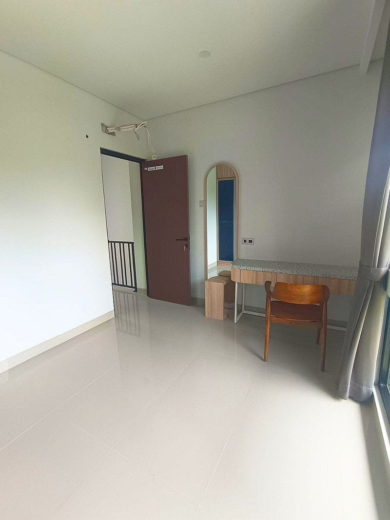 Rumah 2 Lantai Cipinang Jatinegara Rawamangun Jakarta Timur  - 5