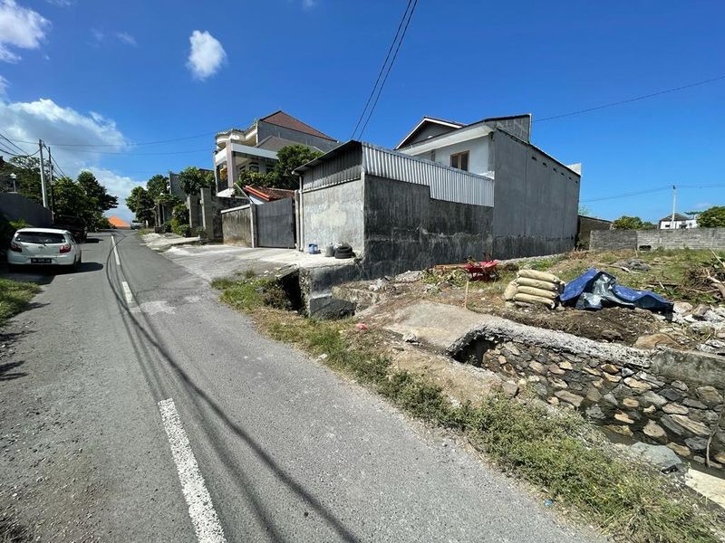 Jual Tanah 505m2 Pinggir Jalan Mudu Taki Dalung Badung - 4