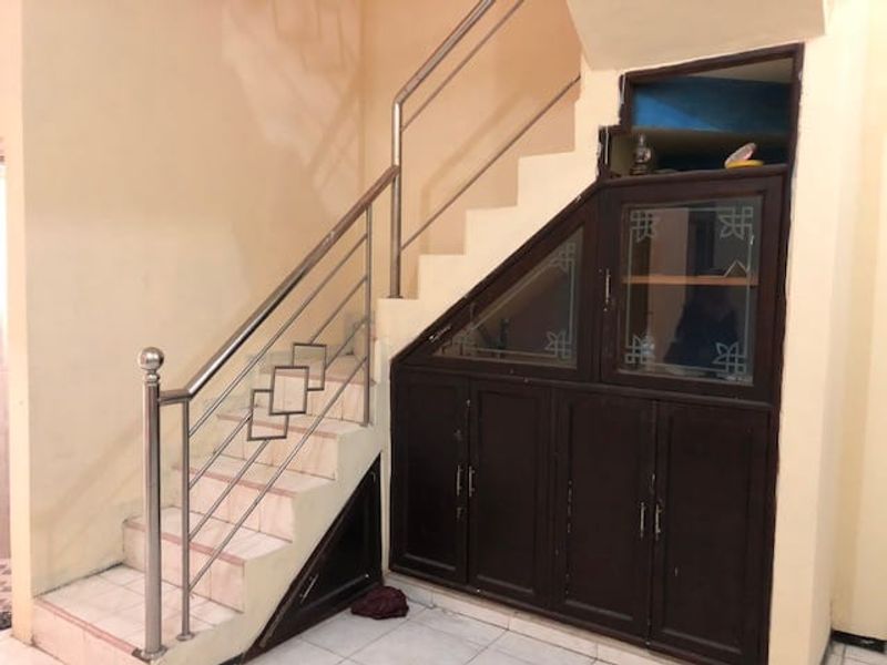 Dijual Rumah 2 Lantai Siap Huni di kabupaten gresik, Jawa Timur - 2