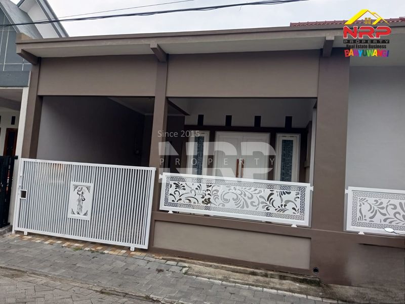  Dijual Rumah Cantik di kabupaten banyuwangi, Jawa Timur - 2