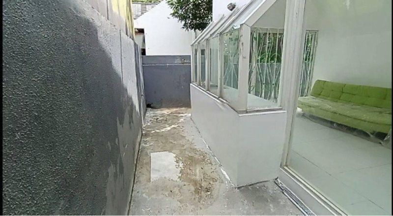 Rumah Baru di KOTA SURABAYA, Jawa Timur - 4