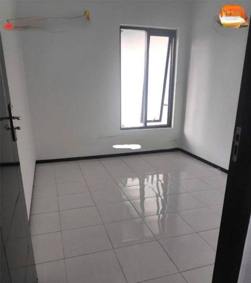 Rumah Baru di KOTA SURABAYA, Jawa Timur - 4