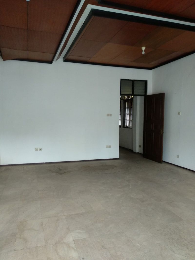 RUMAH DI PETOJO SABANGAN - JAKARTA PUSAT - 2