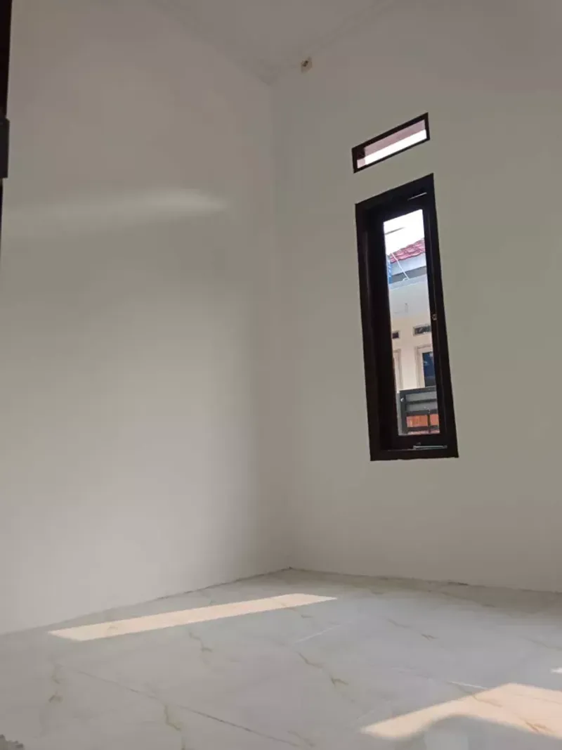 Dijual Rumah Murah 2 Kamar Harga Terjangkau di Lokasi Dekat Jalan Utama - 2