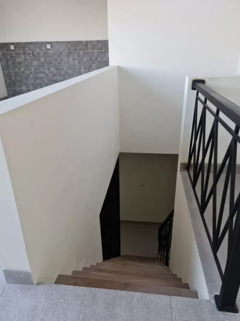 Dijual Rumah Baru Siap Huni Dekat MRT BLOK A Cocok Usaha dan Hunian - 4