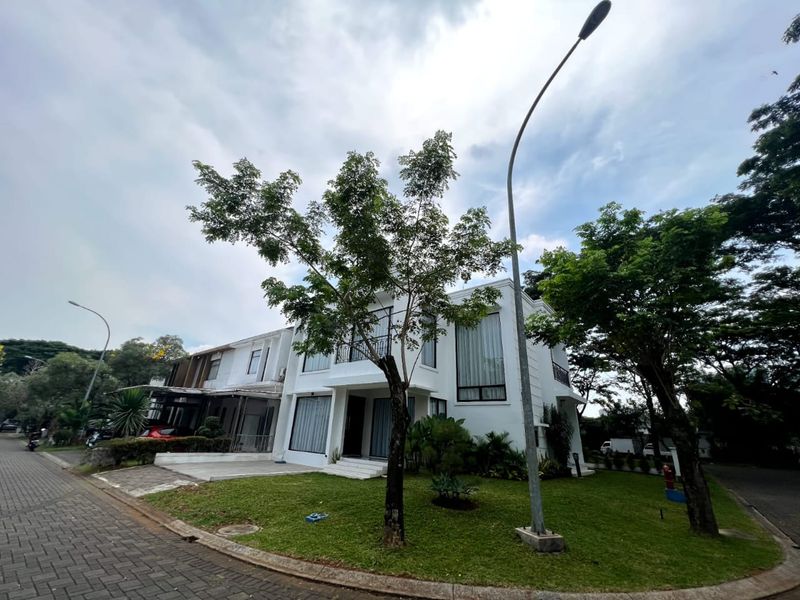 Dijual Rumah Di Cluster FOGLIO BSD Tangerang - 2