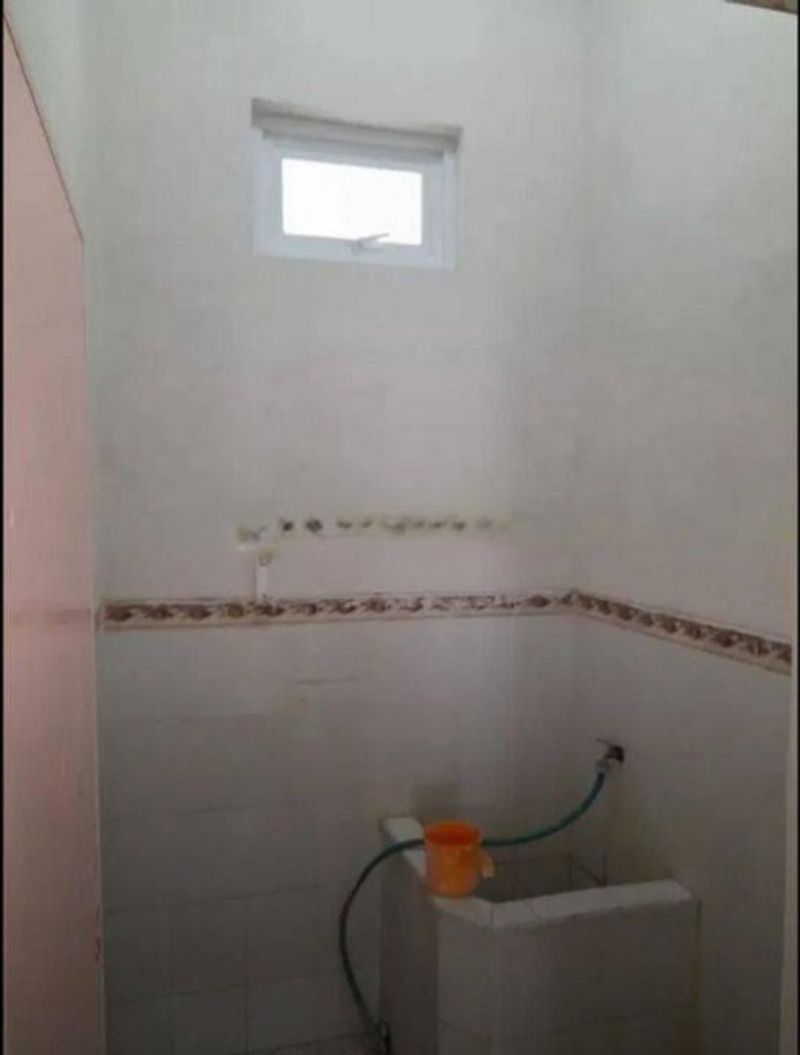 Rumah Cantik di KOTA SURABAYA, Jawa Timur - 2