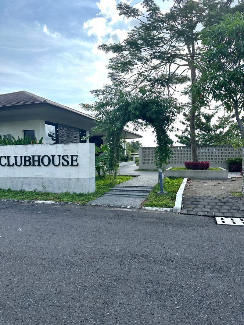 Villa Mewah Dekat Pantai di Ciputra Beach Resort Tabanan Bali - 2