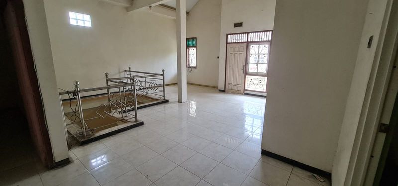 Dijual Rumah 2 Lantai Siap Huni di kabupaten gresik, Jawa Timur - 5