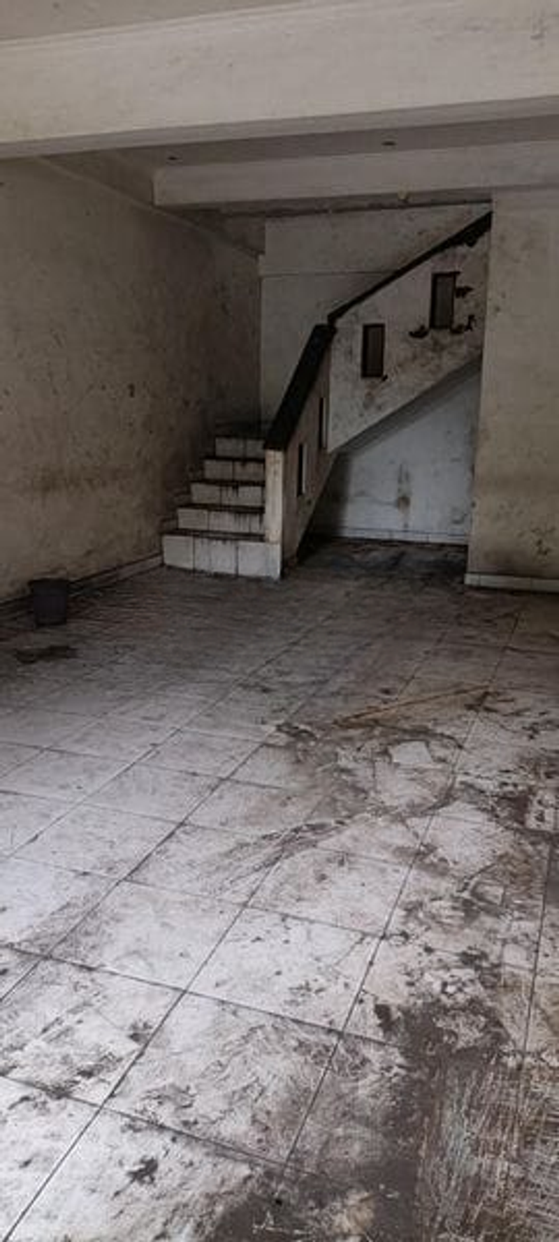 Sewa Min 3 Tahun Ruko Hadap Tenggara 3 Lantai 7×11 Delodpeken Tabanan - 3