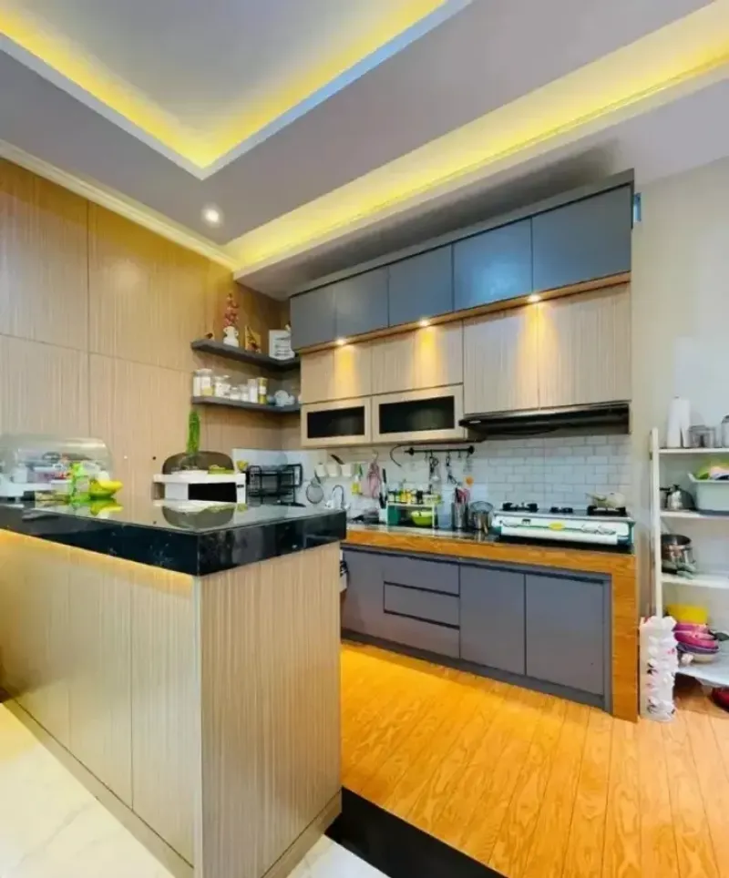 Rumah 3 Lantai 2 Km ke TB Simatupang di Kebagusan Mewah Townhouse - 4