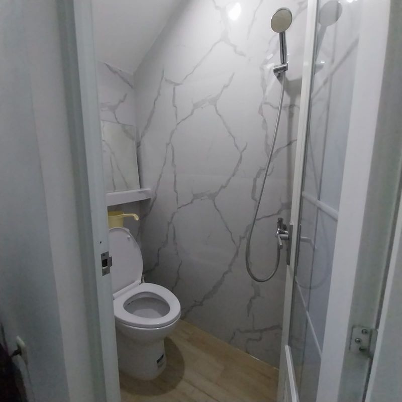 Di Jual Rumah Cantik di Johar Baru  - 5