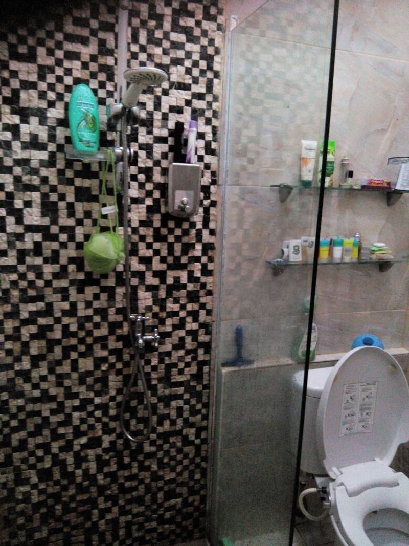 Dijual rumah di Cibubur Ciracas, Jakarta timur     - 5