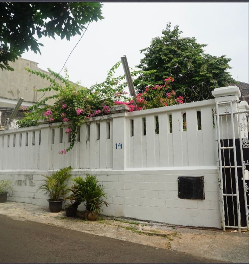 Rumah disewakan kemang - 2