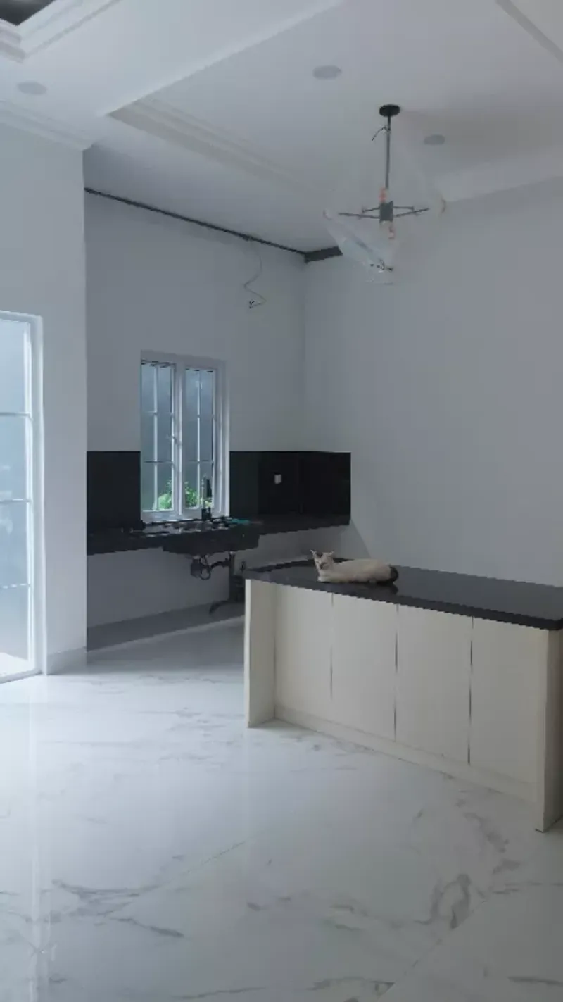 Rumah Mewah Dekat Gerbang Tol BrigifAntasari Jagakarsa Jakarta Selatan - 2