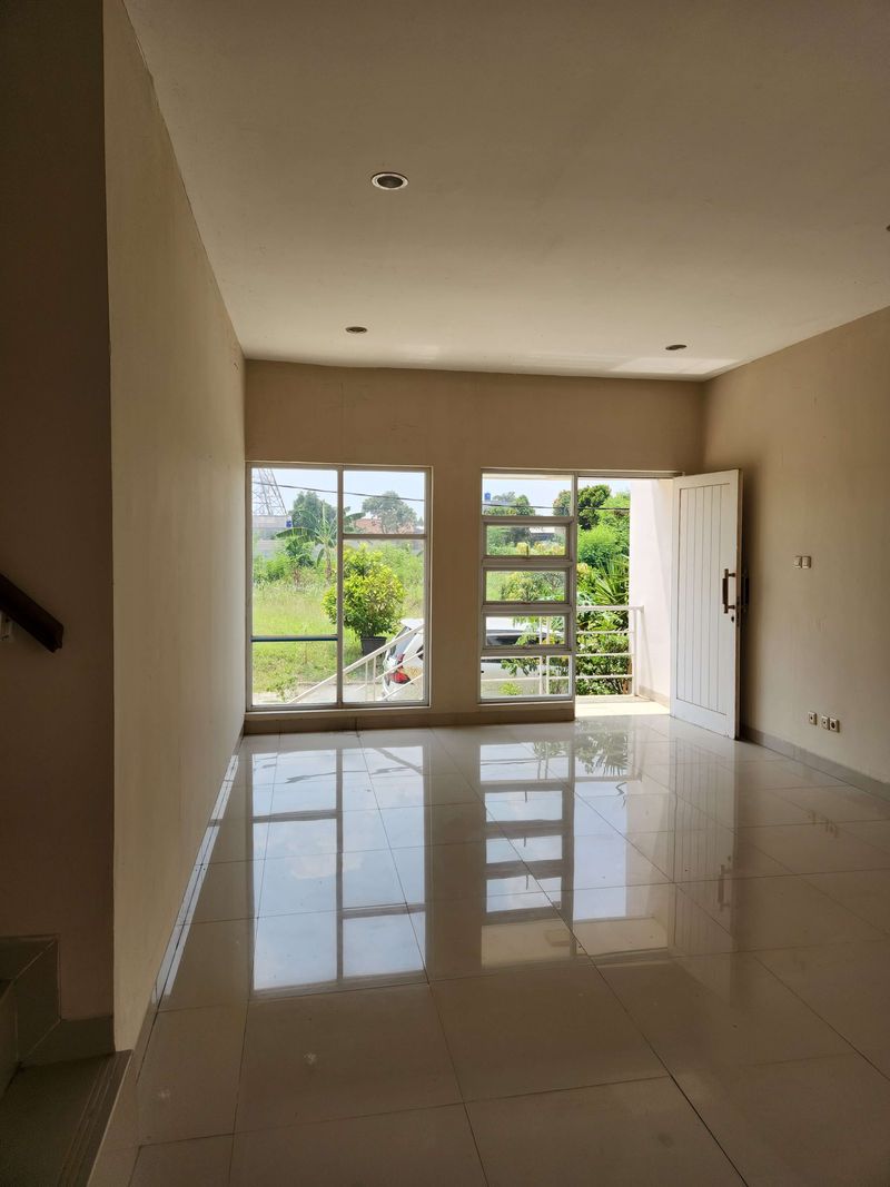 Dijual Rumah Minimalis East View Residence, Mustika Jaya, Kota Bekasi Dekat Pintu Toll - 5