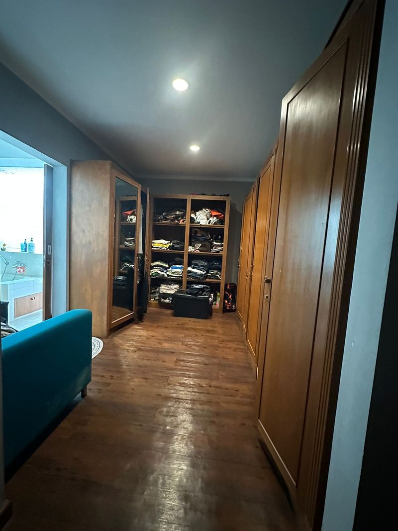 Rumah Siap Huni di Veteran - Jakarta Selatan - 3