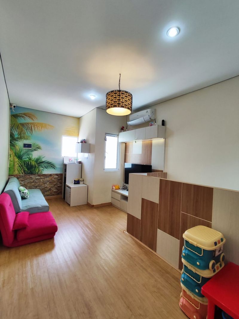 Dijual Rumah Cantik FULL FURNISHED Dalam Cluster di Jalan Cipayung Raya Jakarta Timur - 5