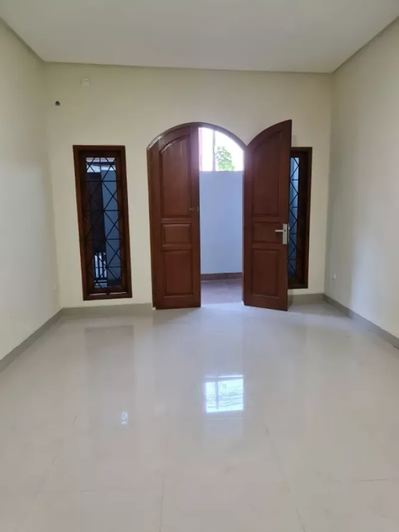 Dijual Rumah Baru Siap Huni Dekat MRT BLOK A Cocok Usaha dan Hunian - 3