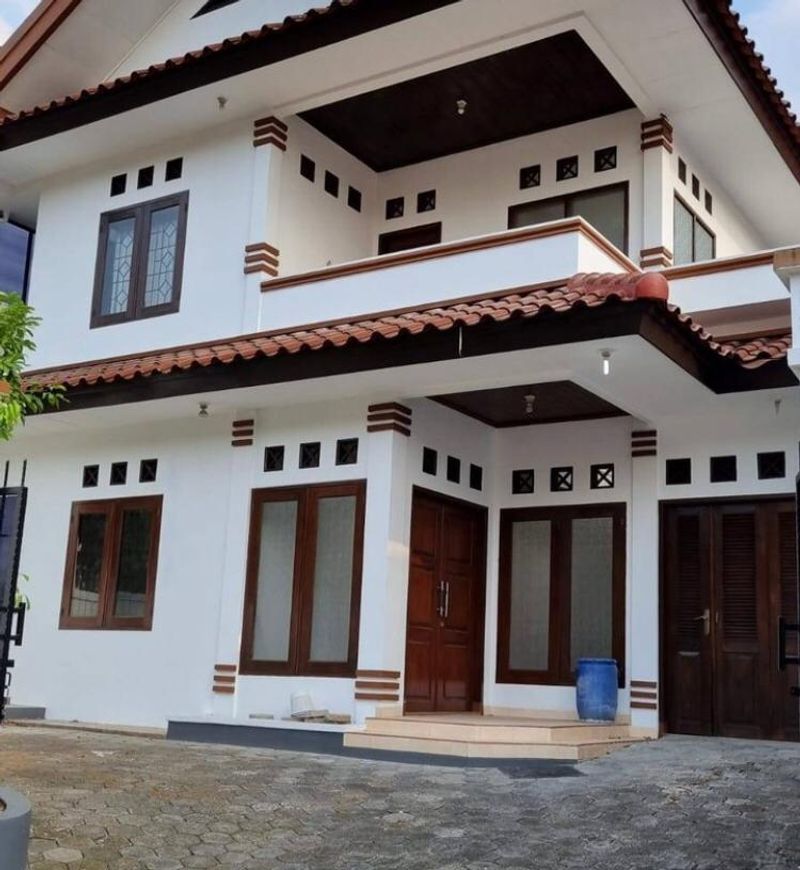  Dijual Rumah Siap Huni di kota semarang, Jawa Tengah - 2