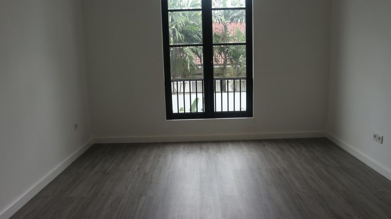 Rumah Mewah Di Townhouse - Tumaritis - Tulip Residence - 3