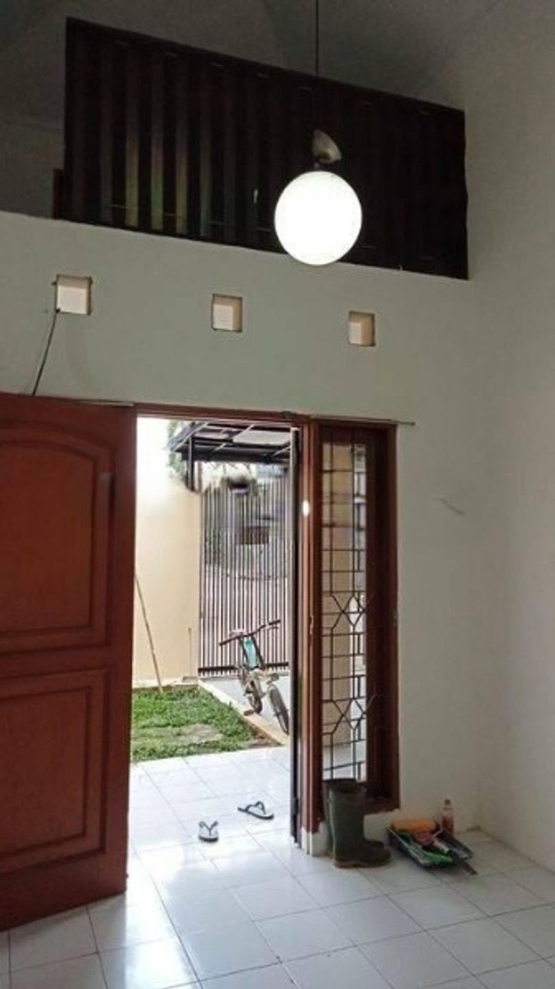 Rumah Dijual di Bandung Kulon, Kota Bandung — 3 KT, 2 KM