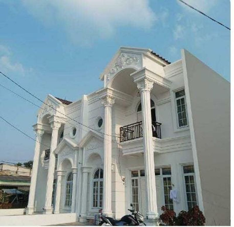 Rumah classic diciracas .jakarta timur - 2