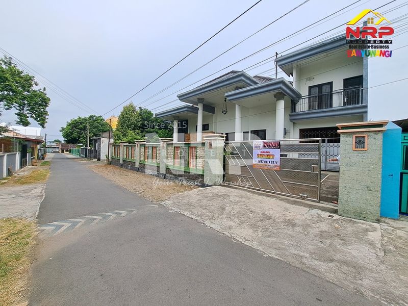 Dijual Rumah Second 2 lantai di Mendut Tamanbaru - Banyuwangi - 4