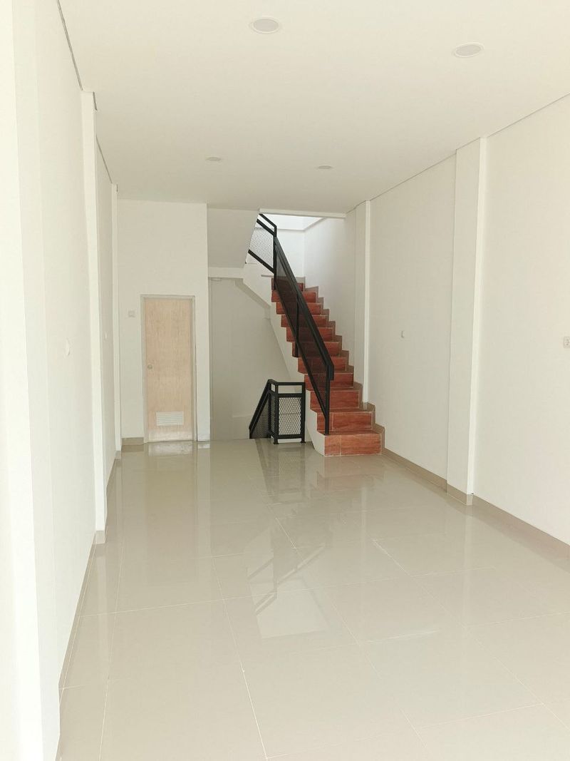 Ruko Murah Duren Sawit Jakarta Timur, Pinggir Jalan Raya Akses dan Lokasi Strategis Di Jakarta Timur  - 5