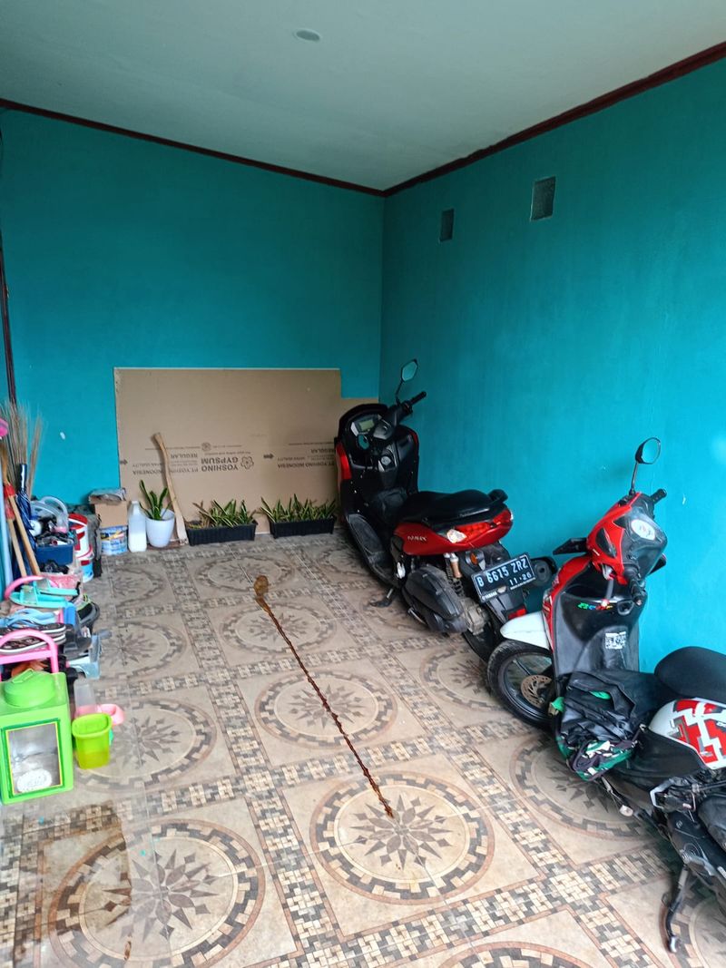 Dijual Rumah 2 Lantai Full Furnished Sawangan Depok - 4