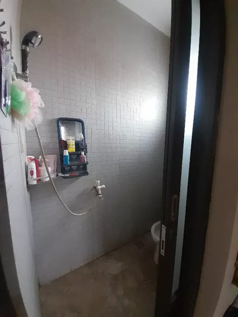 RUMAH DI JUAL DI ULUJAMI JAKARTA SELATAN - 5