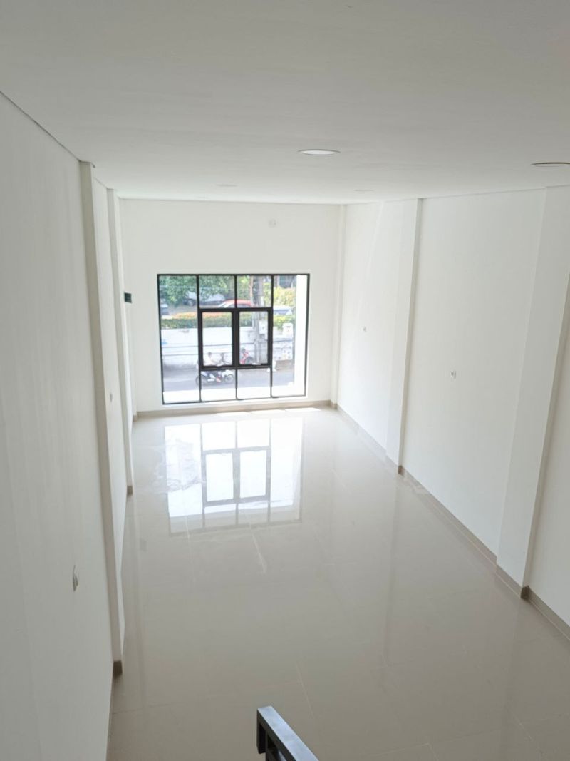 Ruko Murah Duren Sawit Jakarta Timur, Pinggir Jalan Raya Akses dan Lokasi Strategis Di Jakarta Timur  - 4