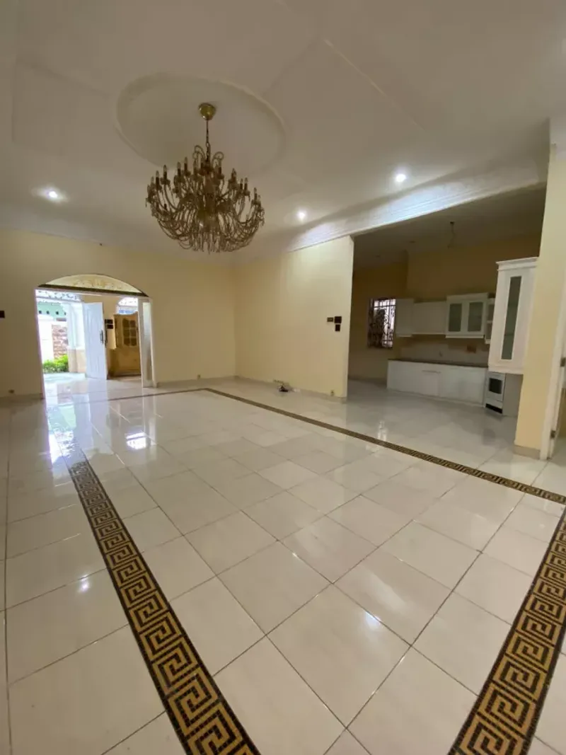 Rumah Bagus di Jl Rawa Simprug, Jakarta Selatan - 5