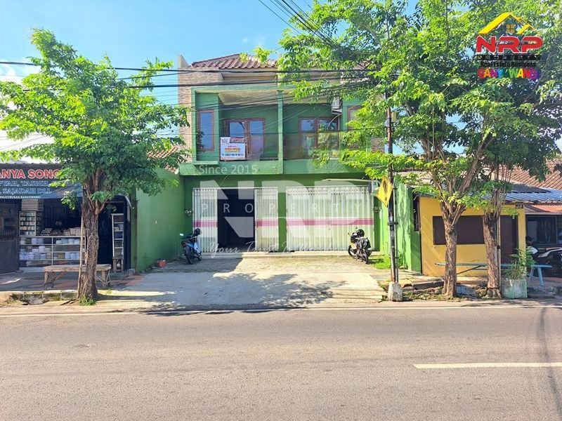 Disewakan Ruko 2 Lantai Strategis di Taman Baru, Pusat Kota Banyuwangi - 2