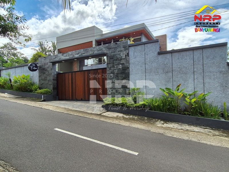 Dijual Villa Second di Tamansuruh - Kawah Ijen - 2