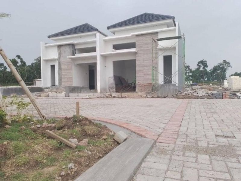 Rumah Dijual di Benowo, Kota Surabaya — 2 KT, 1 KM