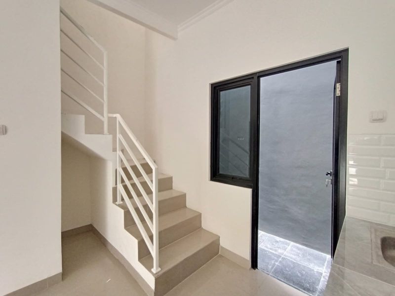 Di Jual Rumah Modern Minimalis di Cempaka Putih Tengah - 3