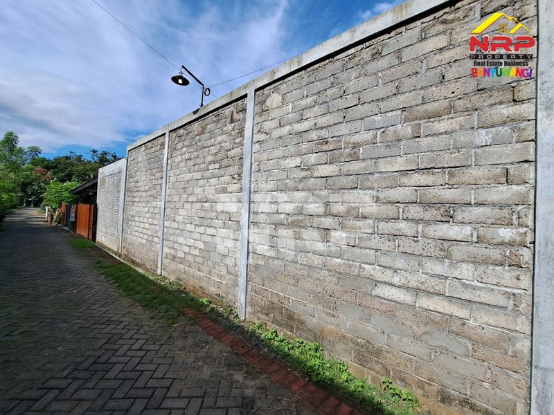  Dijual Rumah Klasik di kabupaten banyuwangi, Jawa Timur - 2