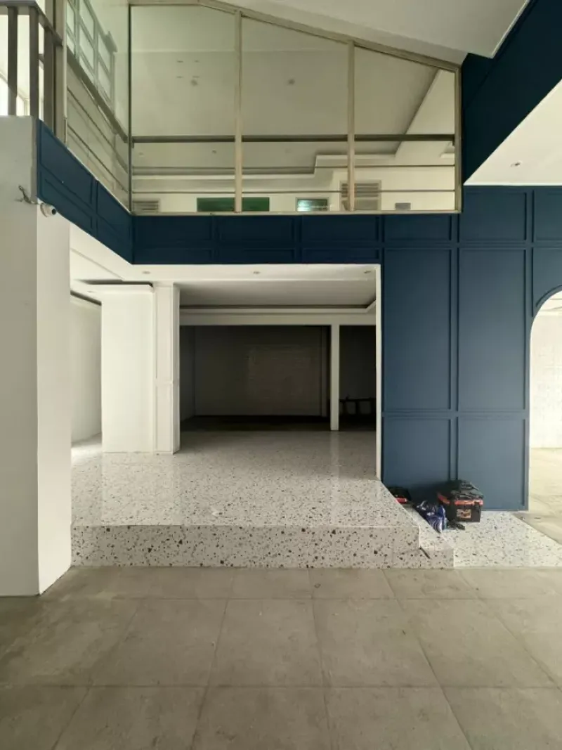 Dijual Rumah/tempat usaha cocok untuk cafe kebayoran baru - 4