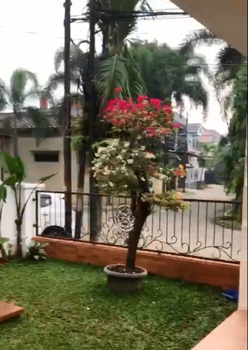 Rumah unik di Rempoa - 2