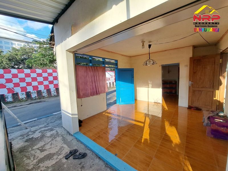 dikontrakkan toko  Murah di kabupaten banyuwangi, Jawa Timur kebalenan dekat aston hotel - 5