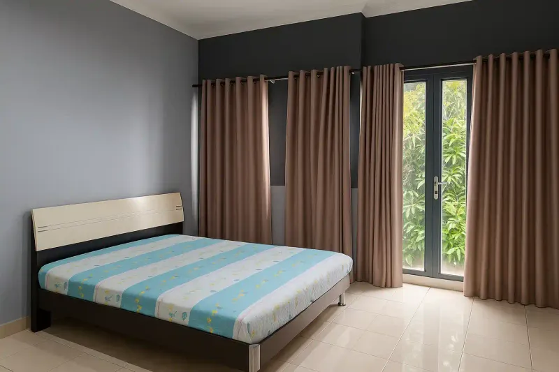 Rumah Disewa di Kelapa Dua, Kabupaten Tangerang — 3 KT, 2 KM
