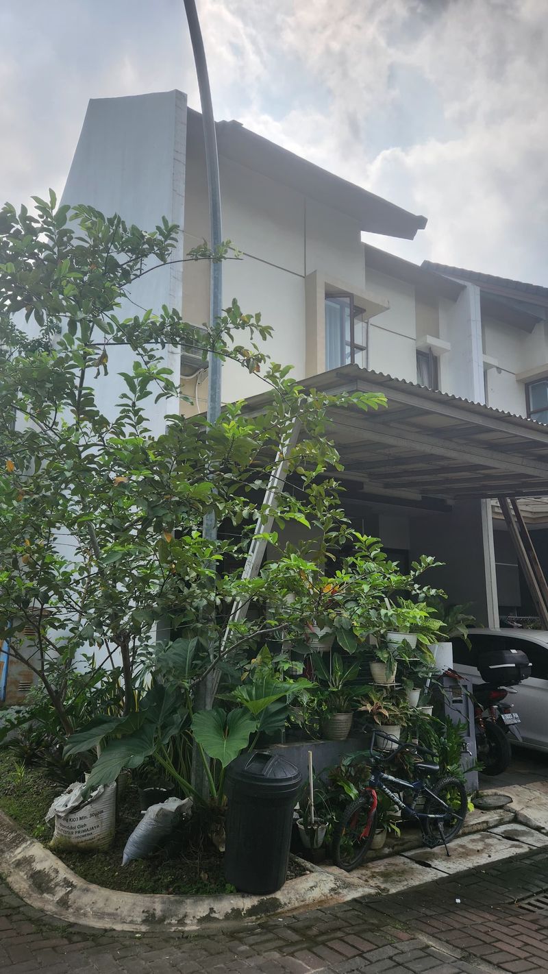 Di Jual Rumah diantara Serpong dan Bintaro - 2