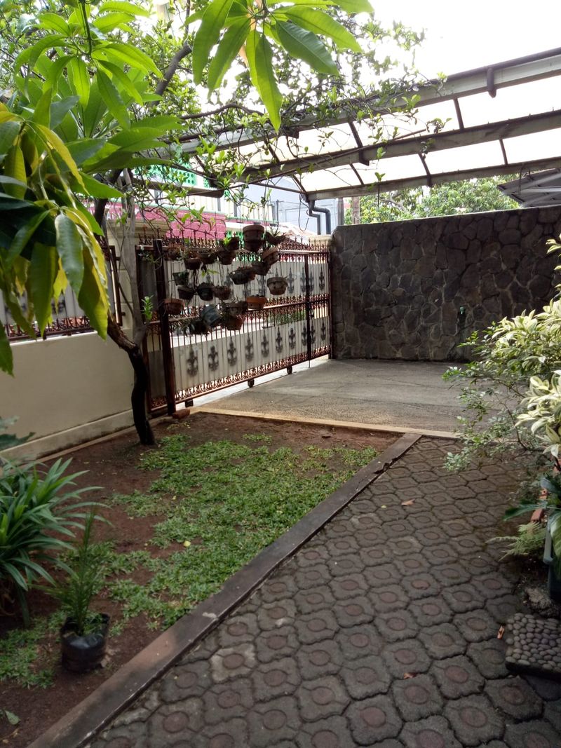 DI JU RUMAH MEWAH SIAP HUNI di TEGALAN MATRAMAN – JAKARTA TIMUR - 3
