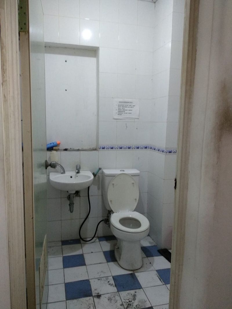 RUMAH DI PETOJO SABANGAN - JAKARTA PUSAT - 3